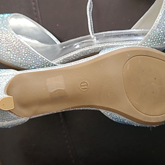 New Rhinestone shoes - Picture 6 of 9